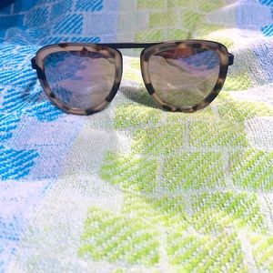 Shades Kendall & Kylie